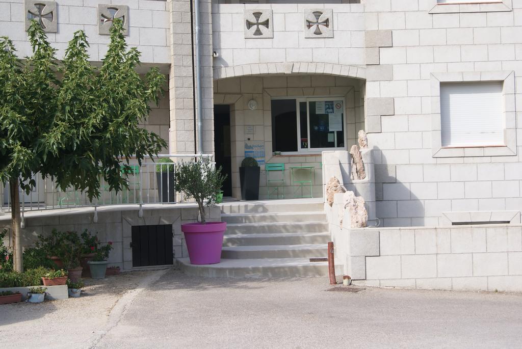 Appart'Hotel Les Rochers Auriol Exteriér fotografie